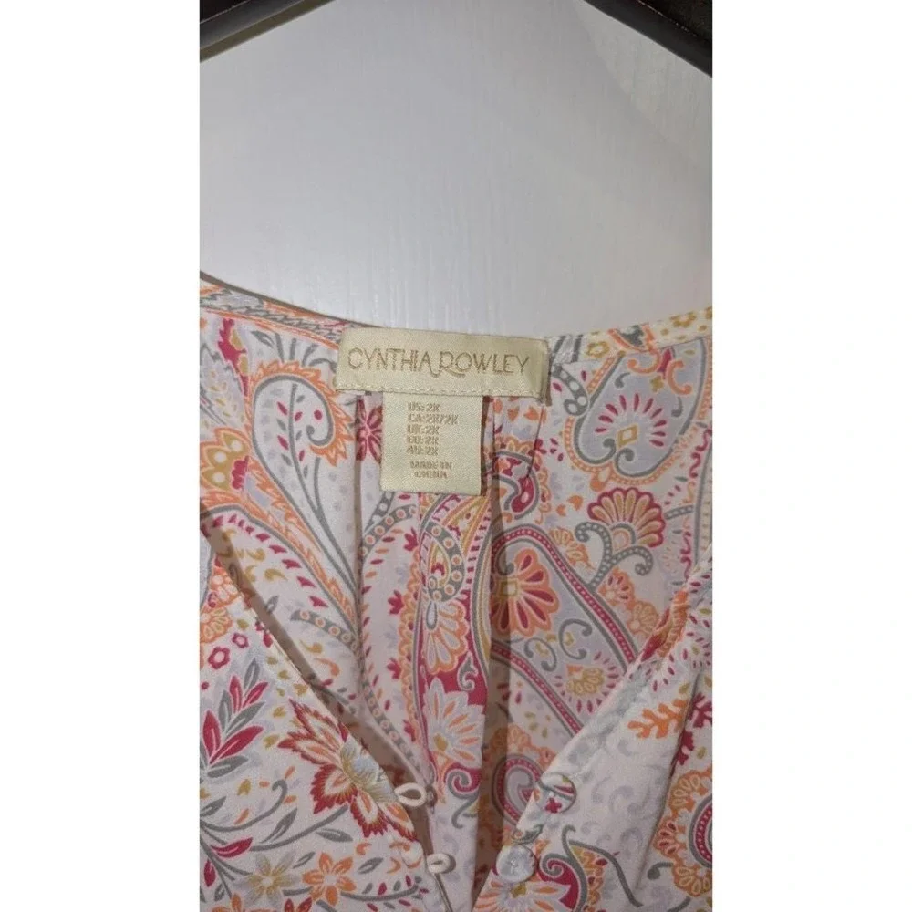 Cynthia Rowley Paisley v-neck blouse size 2X - Picture 3 of 5